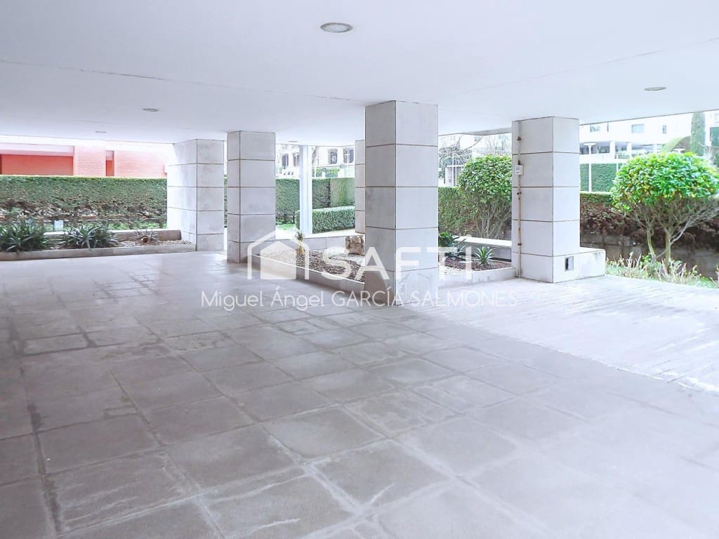 4 slaapkamer Flat te koop in Santander met zwembad garage - € 887.000 (Ref: 9674067)