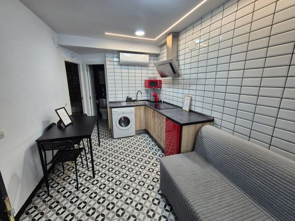 Oficina en Benidorm en venta - 1.000.000 € (Ref: 9674071)