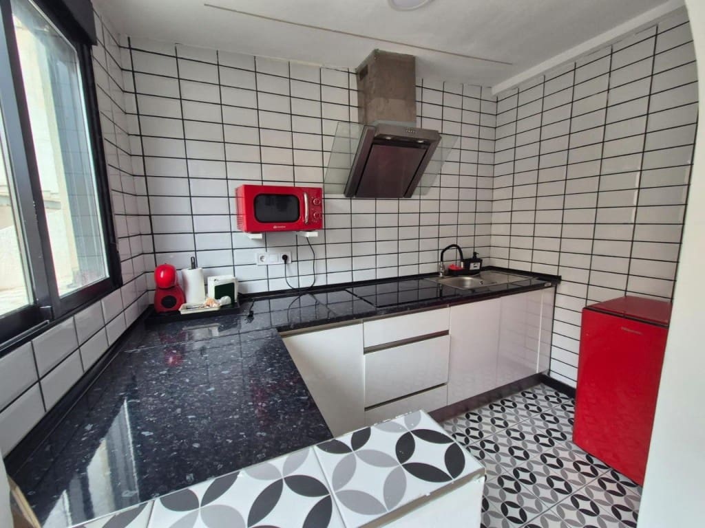 Oficina en Benidorm en venta - 1.000.000 € (Ref: 9674071)