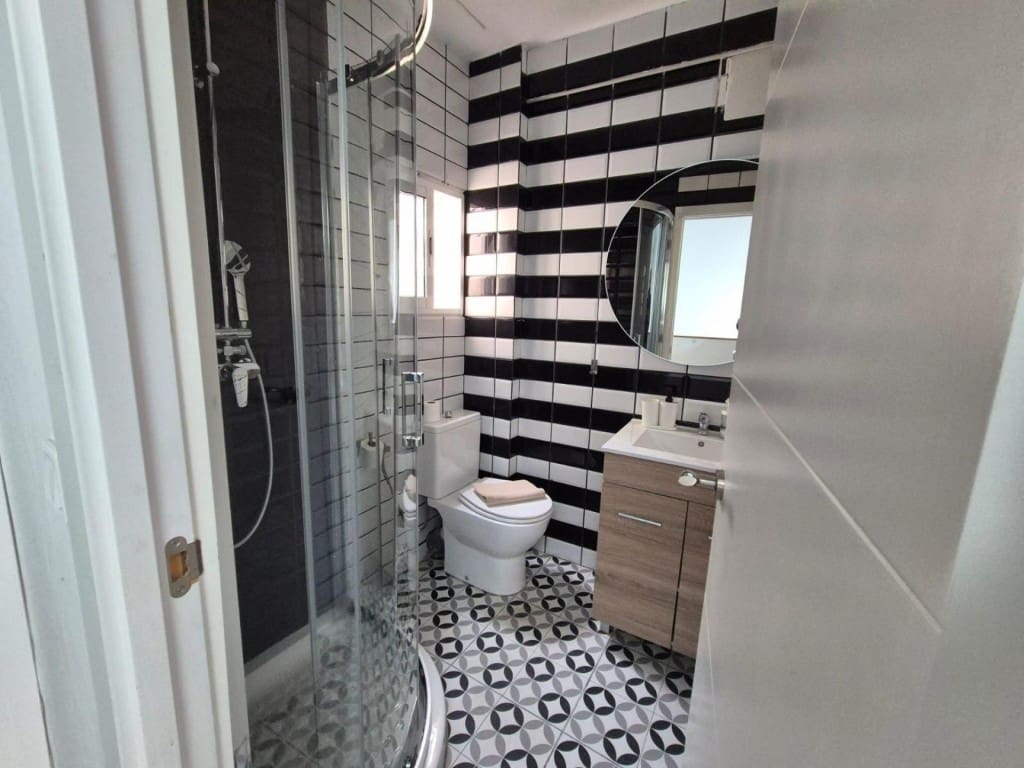 Oficina en Benidorm en venta - 1.000.000 € (Ref: 9674071)