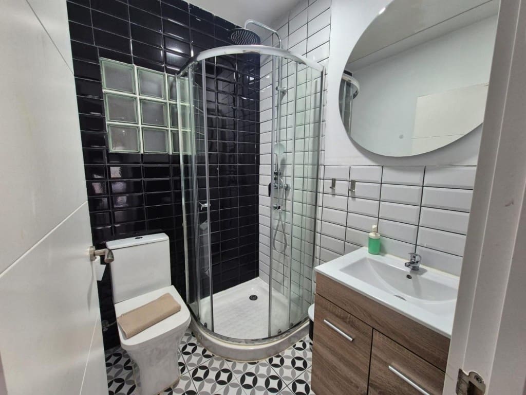 Oficina en Benidorm en venta - 1.000.000 € (Ref: 9674071)