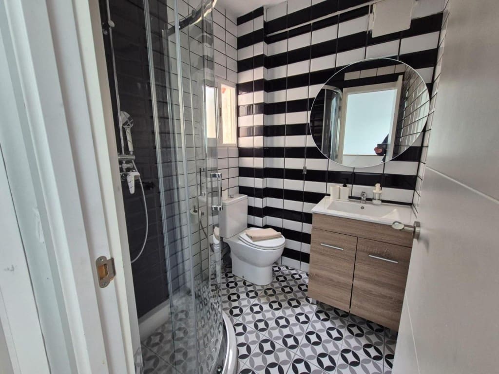 Oficina en Benidorm en venta - 1.000.000 € (Ref: 9674071)