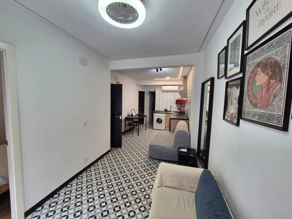 Oficina en Benidorm en venta - 1.000.000 € (Ref: 9674071)