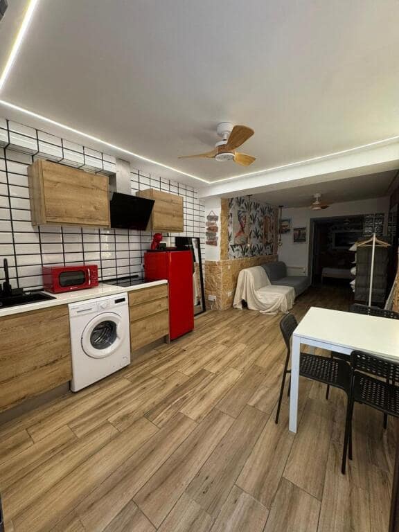 Oficina en Benidorm en venta - 1.000.000 € (Ref: 9674071)