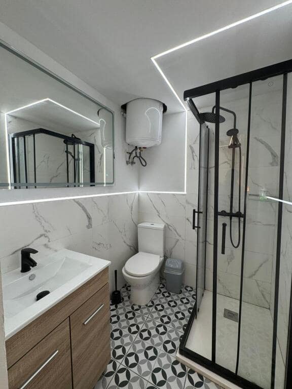 Oficina en Benidorm en venta - 1.000.000 € (Ref: 9674071)