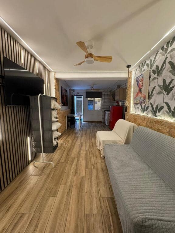 Oficina en Benidorm en venta - 1.000.000 € (Ref: 9674071)