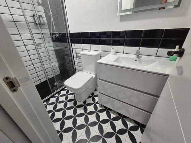 Oficina en Centro Urbano, Benidorm en venta - 1.800.000 € (Ref: 9674072)