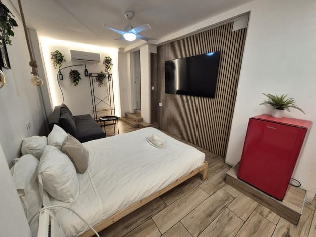 Erhverv til salg i Santo Domingo, Alicante by - € 450.000 (Ref: 9674074)