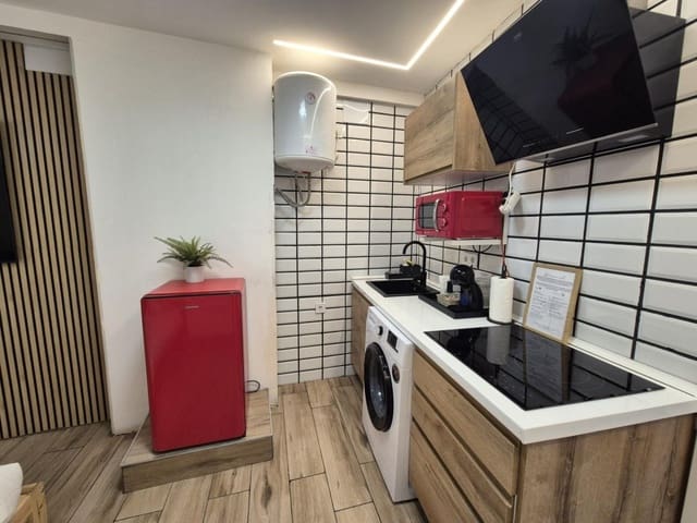 Erhverv til salg i Santo Domingo, Alicante by - € 450.000 (Ref: 9674074)