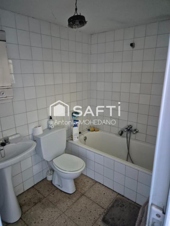 2 bedroom Terraced Villa for sale in Villademor de la Vega - € 17,100 (Ref: 9674076)