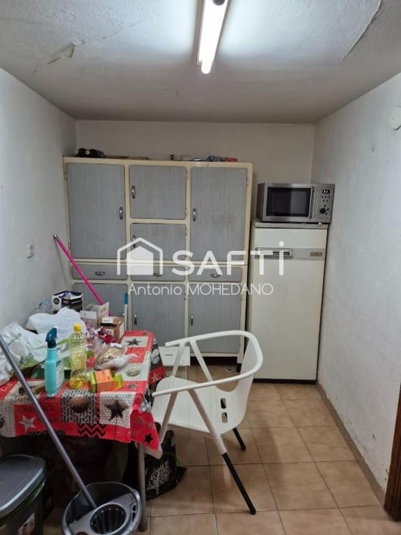 2 bedroom Terraced Villa for sale in Villademor de la Vega - € 17,100 (Ref: 9674076)