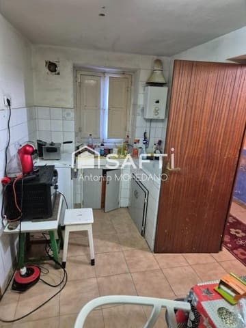 2 bedroom Terraced Villa for sale in Villademor de la Vega - € 17,100 (Ref: 9674076)