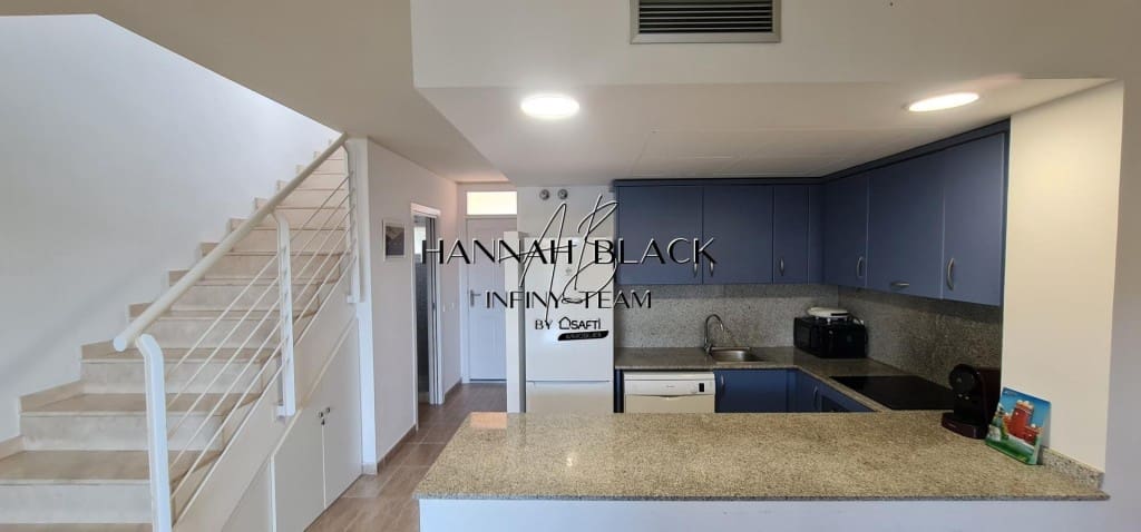 3 bedroom Villa for sale in L'Escala with pool - € 369,000 (Ref: 9677105)