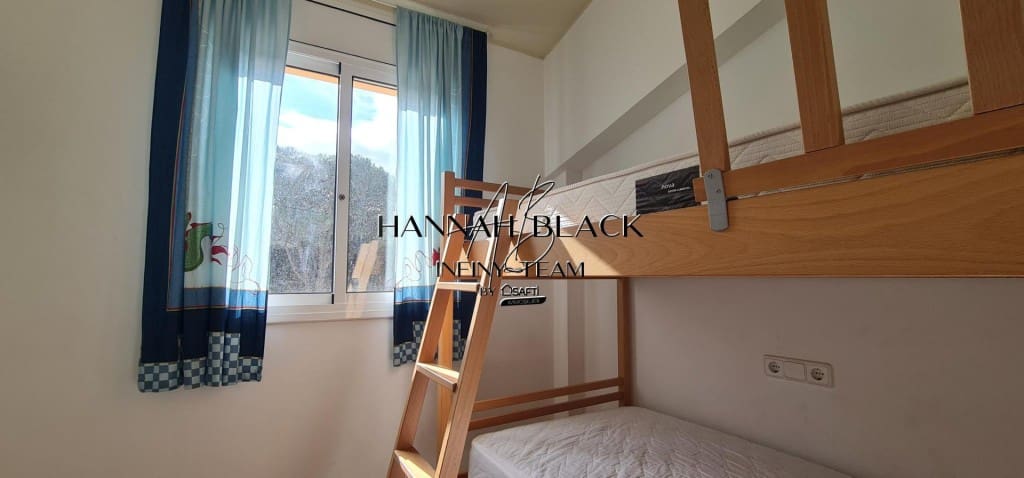 3 bedroom Villa for sale in L'Escala with pool - € 369,000 (Ref: 9677105)