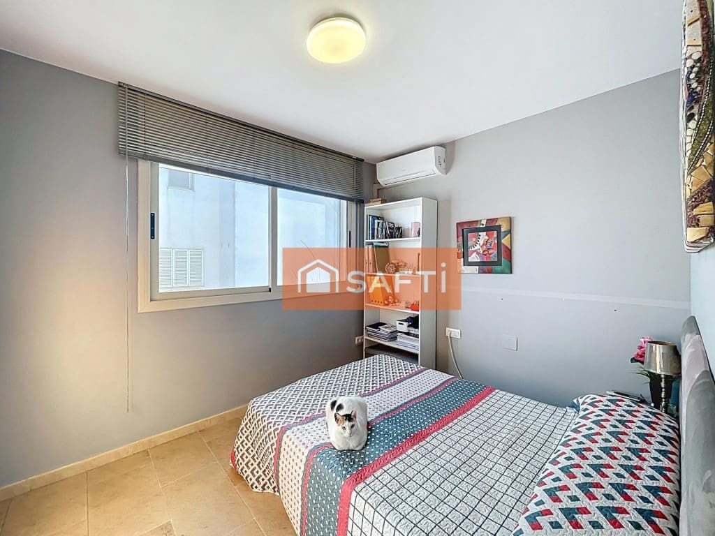 Chalet de 5 habitaciones en Pacs del Penedès en venta con piscina garaje - 450.000 € (Ref: 9677106)