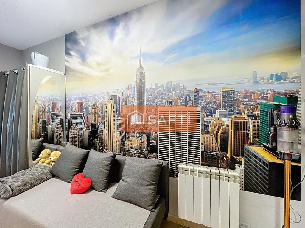 Chalet de 5 habitaciones en Pacs del Penedès en venta con piscina garaje - 450.000 € (Ref: 9677106)