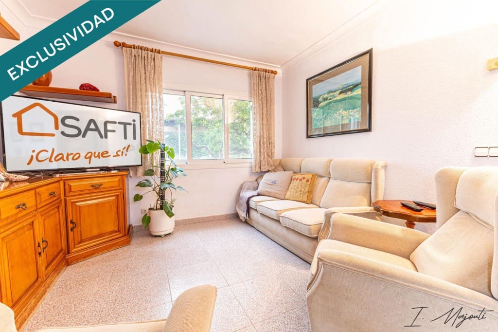 7 soverom Villa til salgs i La Bisbal d'Emporda med garasje - € 430 000 (Ref: 9677108)