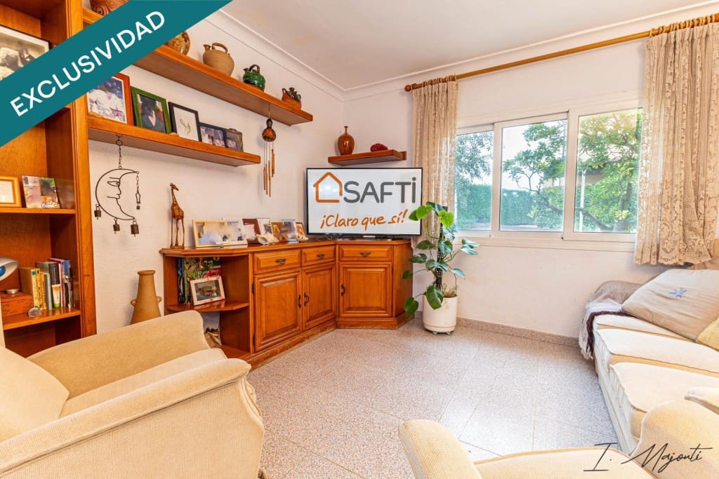 7 soverom Villa til salgs i La Bisbal d'Emporda med garasje - € 430 000 (Ref: 9677108)