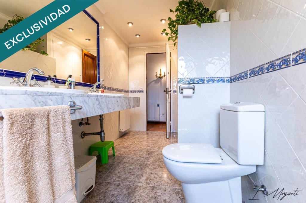 7 soverom Villa til salgs i La Bisbal d'Emporda med garasje - € 430 000 (Ref: 9677108)