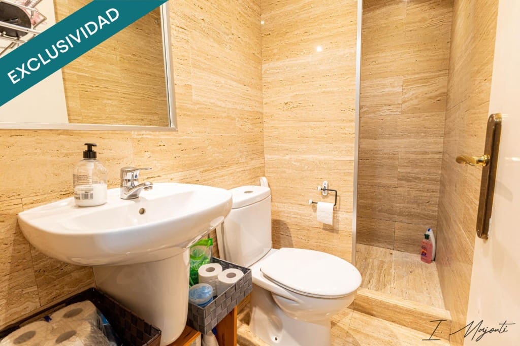 7 soverom Villa til salgs i La Bisbal d'Emporda med garasje - € 430 000 (Ref: 9677108)