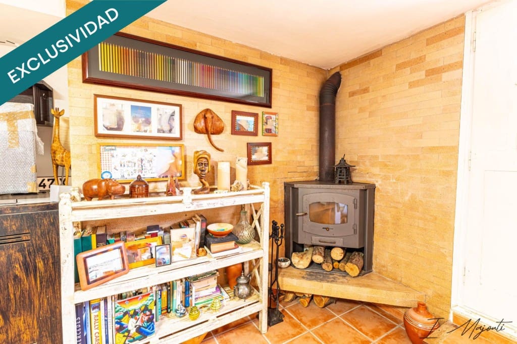 7 soverom Villa til salgs i La Bisbal d'Emporda med garasje - € 430 000 (Ref: 9677108)