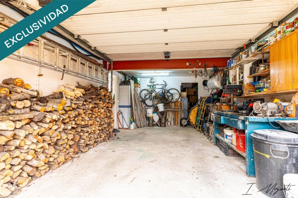 7 soverom Villa til salgs i La Bisbal d'Emporda med garasje - € 430 000 (Ref: 9677108)