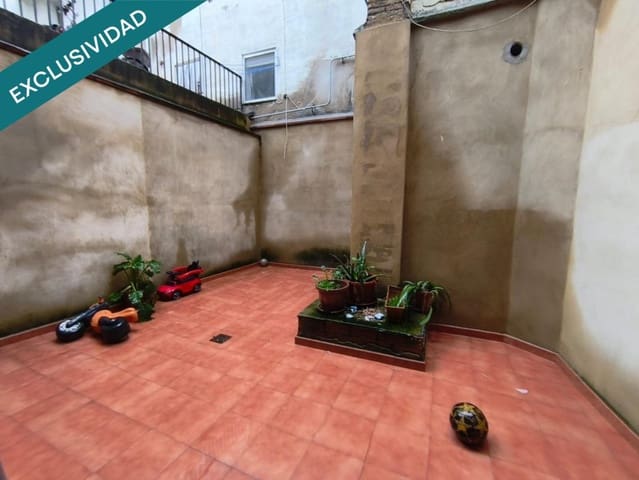 Apartamento de 2 habitaciones en Huesca ciudad en venta - 155.000 € (Ref: 9677110)