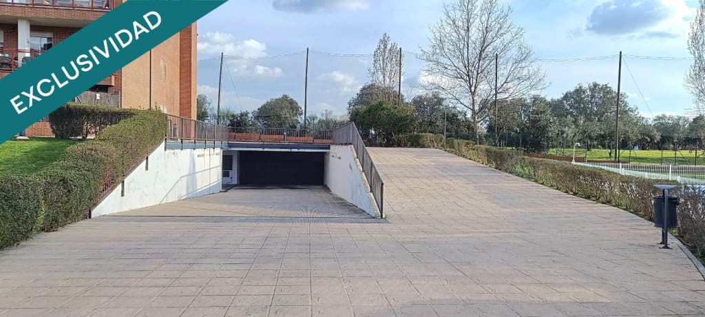 3 sovrum Lägenhet till salu i Majadahonda med pool - 749 000 € (Ref: 9677112)