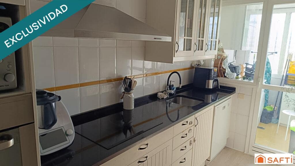 3 bedroom Apartment for sale in Majadahonda with pool - € 749,000 (Ref: 9677112)