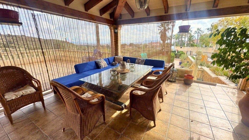 Finca/Casa Rural de 8 habitaciones en San Vicente / Sant Vicent del Raspeig en venta con piscina garaje - 499.999 € (Ref: 9677114)