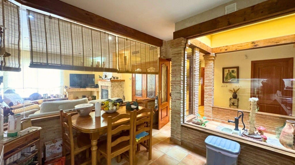 Finca/Casa Rural de 8 habitaciones en San Vicente / Sant Vicent del Raspeig en venta con piscina garaje - 499.999 € (Ref: 9677114)