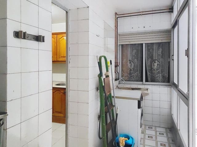 5 sypialnia Apartament na sprzedaż w Valdepeñas - 199 000 € (Ref: 9679730)