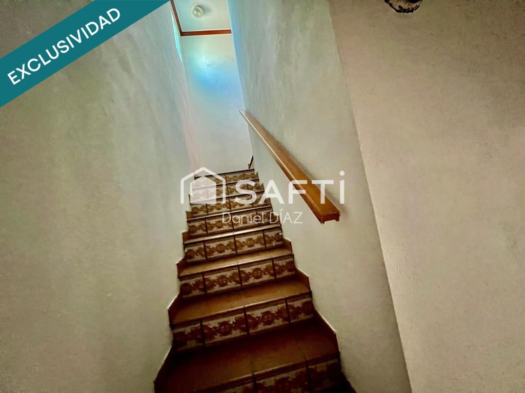 4 sypialnia Willa na sprzedaż w Llagostera - 290 000 € (Ref: 9679732)