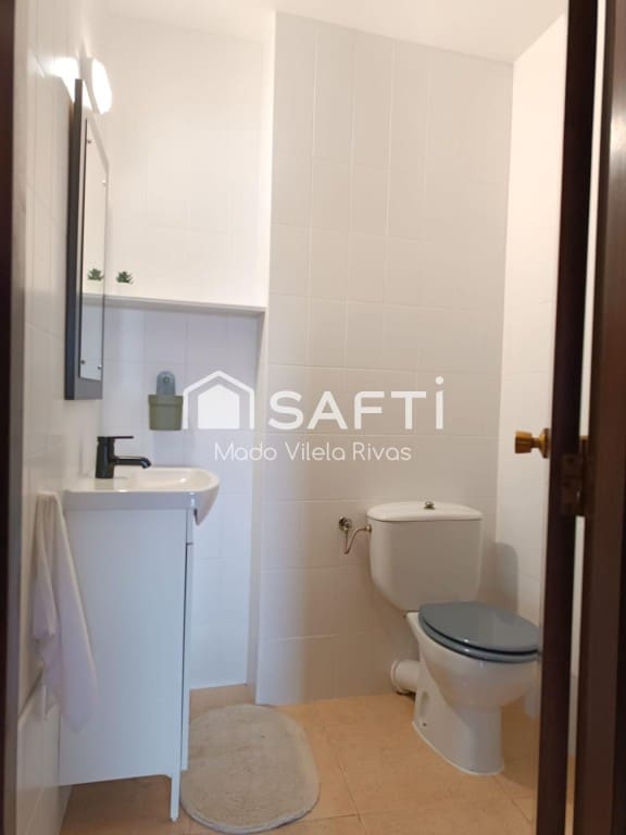 9 bedroom Villa for sale in O Grove - € 460,000 (Ref: 9686290)