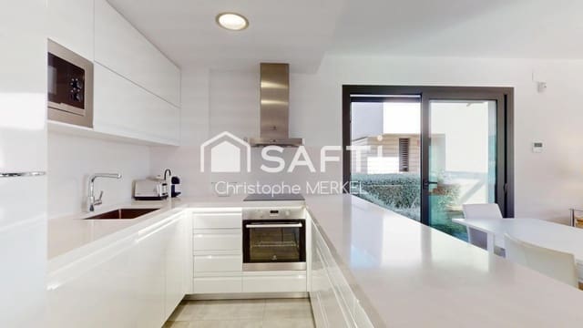 4 soverom Villa til salgs i Llafranc, Palafrugell med svømmebasseng garasje - € 780 000 (Ref: 9686292)