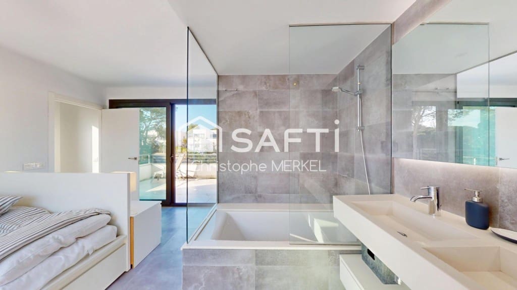 4 soverom Villa til salgs i Llafranc med svømmebasseng garasje - € 780 000 (Ref: 9686292)