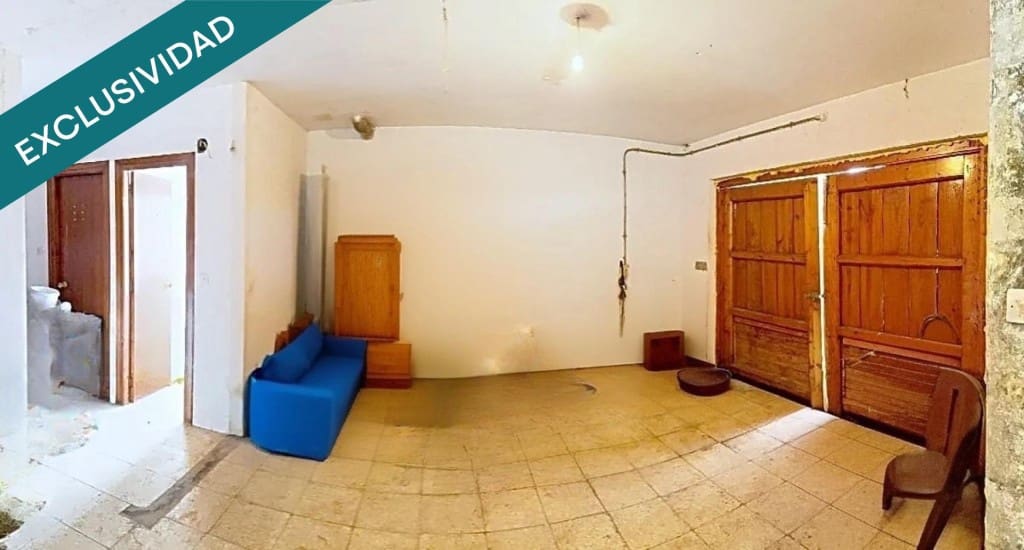 5 soveværelse Villa til salg i Sariegos med garage - € 303.800 (Ref: 9686294)