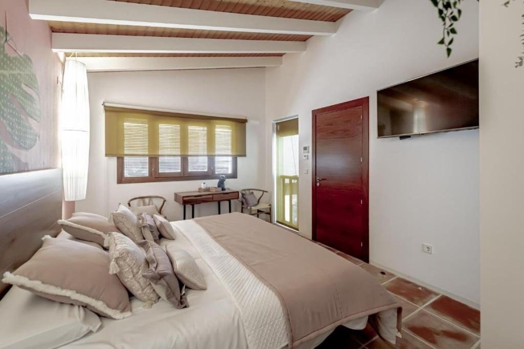 5 bedroom Villa for sale in Benidorm - € 3,000,000 (Ref: 9686295)