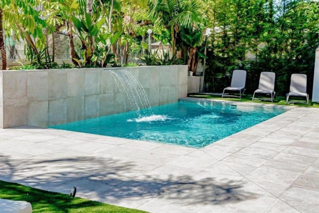 5 bedroom Villa for sale in Benidorm - € 3,000,000 (Ref: 9686295)