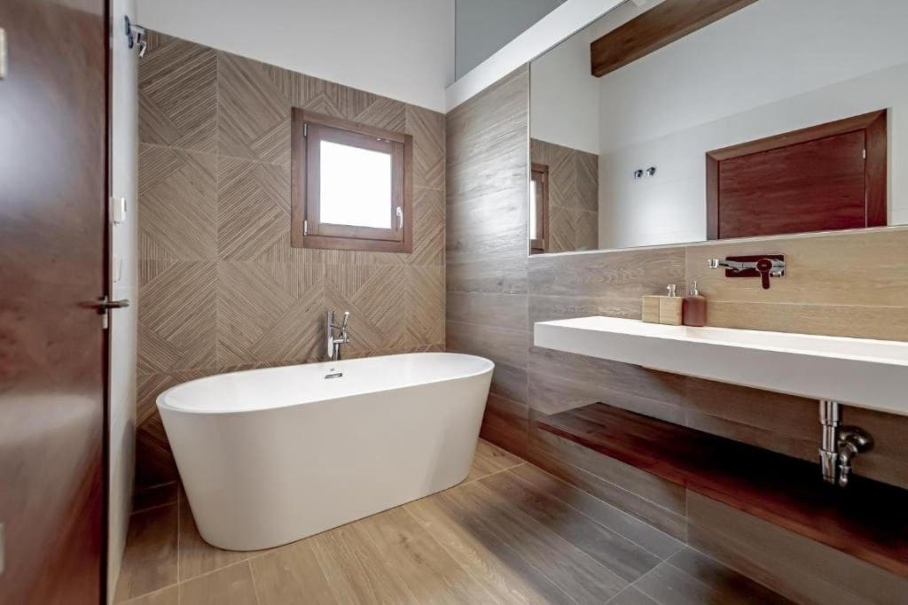 5 bedroom Villa for sale in Benidorm - € 3,000,000 (Ref: 9686295)