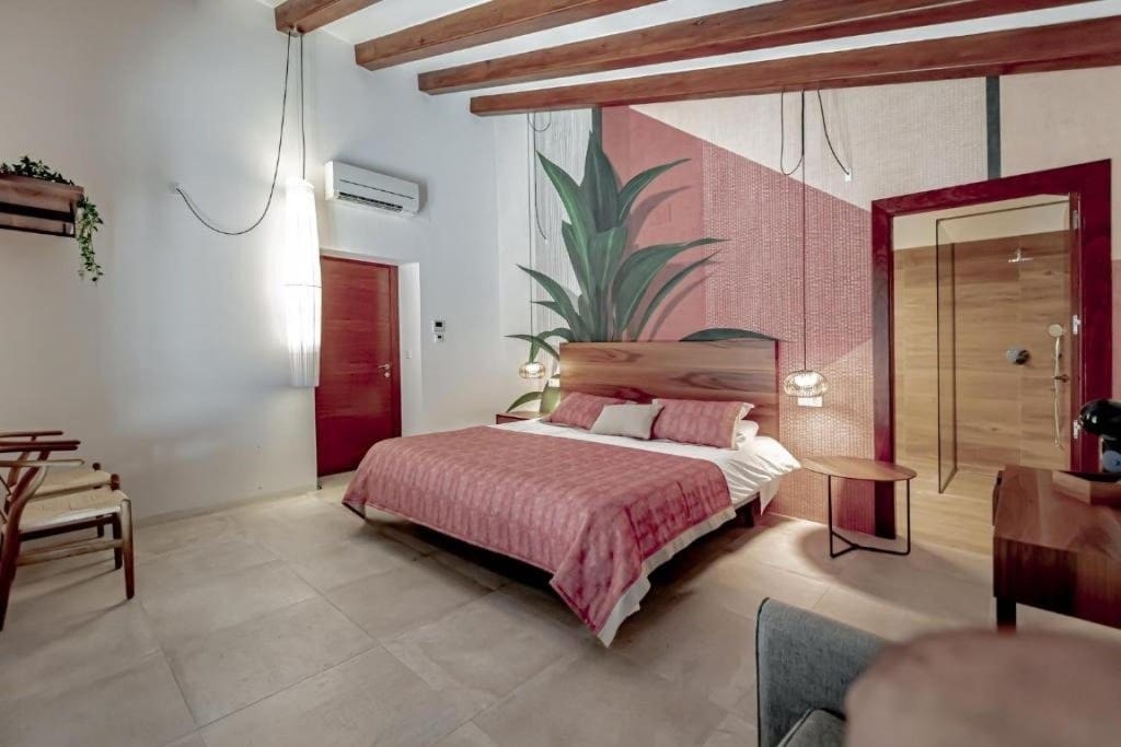 5 bedroom Villa for sale in Benidorm - € 3,000,000 (Ref: 9686295)