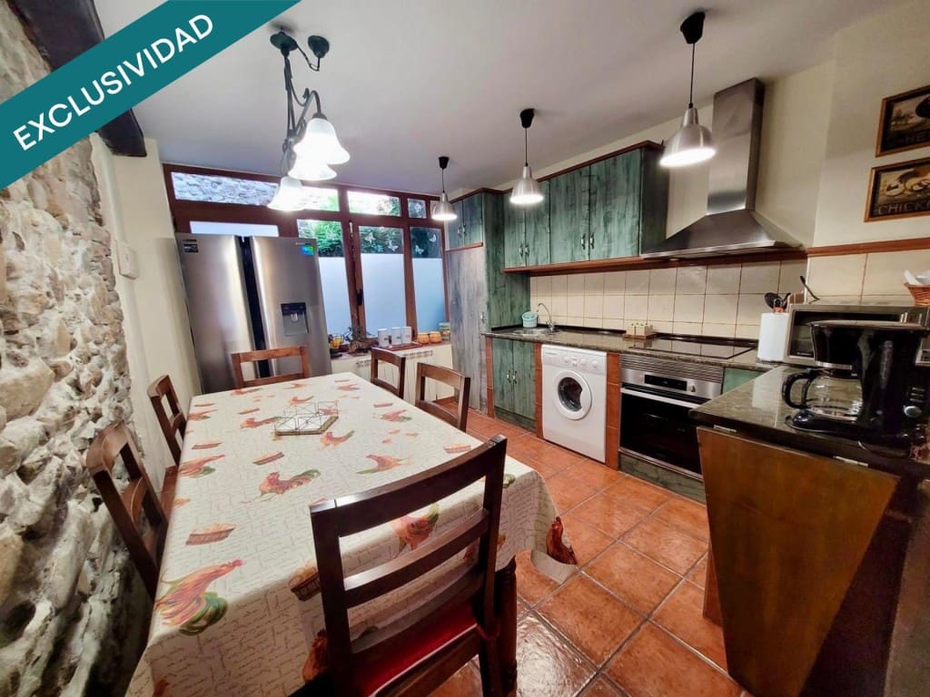 3 bedroom Finca/Country House for sale in Molinaseca - € 186,000 (Ref: 9686296)