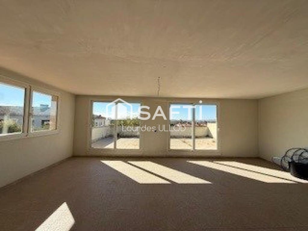 Erhverv til salg i Torroella de Montgri med garage - € 450.000 (Ref: 9686297)