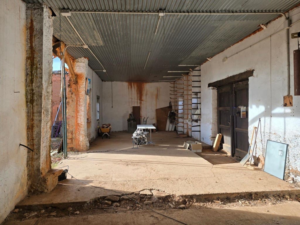 2 soveværelse Villa til salg i Villaobispo de Otero med garage - € 17.900 (Ref: 9686300)