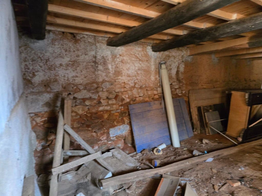 2 soveværelse Villa til salg i Villaobispo de Otero med garage - € 17.900 (Ref: 9686300)