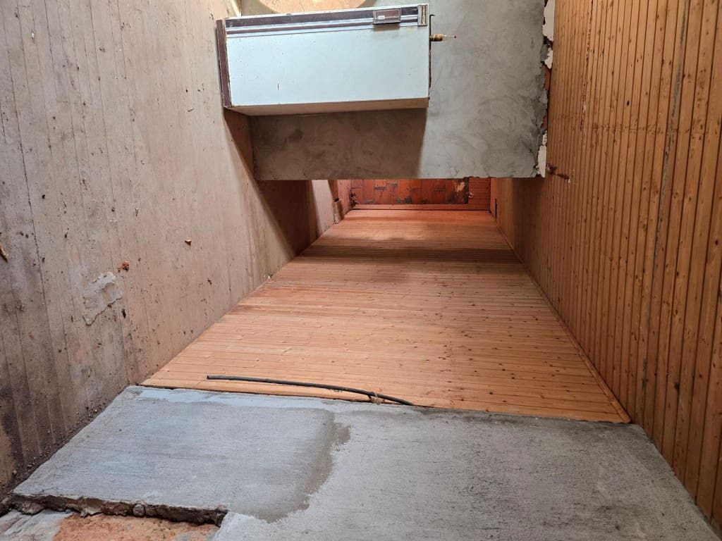 2 soveværelse Villa til salg i Villaobispo de Otero med garage - € 17.900 (Ref: 9686300)