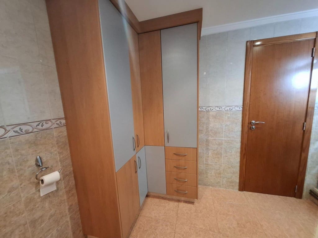 4 slaapkamer Appartement te koop in Alfarrasi - € 110.000 (Ref: 9690450)