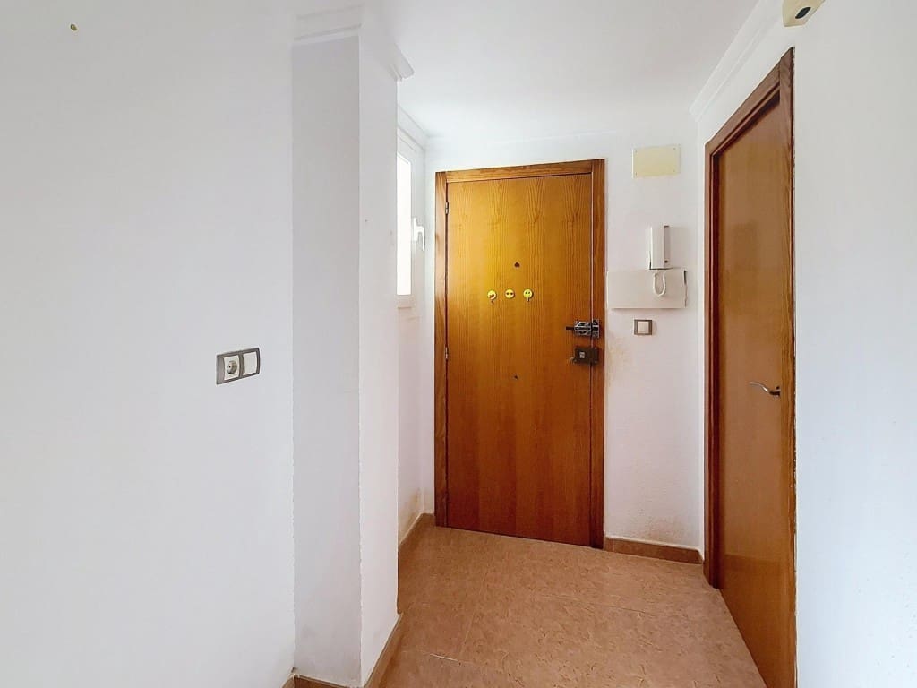 4 slaapkamer Appartement te koop in Alfarrasi - € 110.000 (Ref: 9690450)