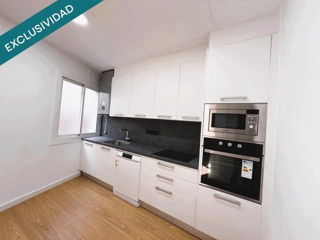 Chalet de 2 habitaciones en Blanes en venta - 319.000 € (Ref: 9690452)