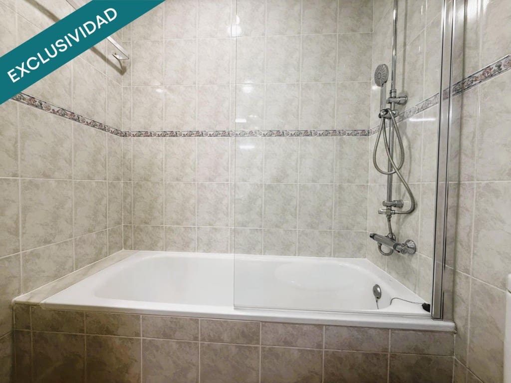 Chalet de 2 habitaciones en Blanes en venta - 319.000 € (Ref: 9690452)